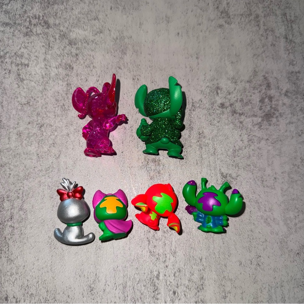 Set of 6 Random Stitch Figures - Picture 2 of 2